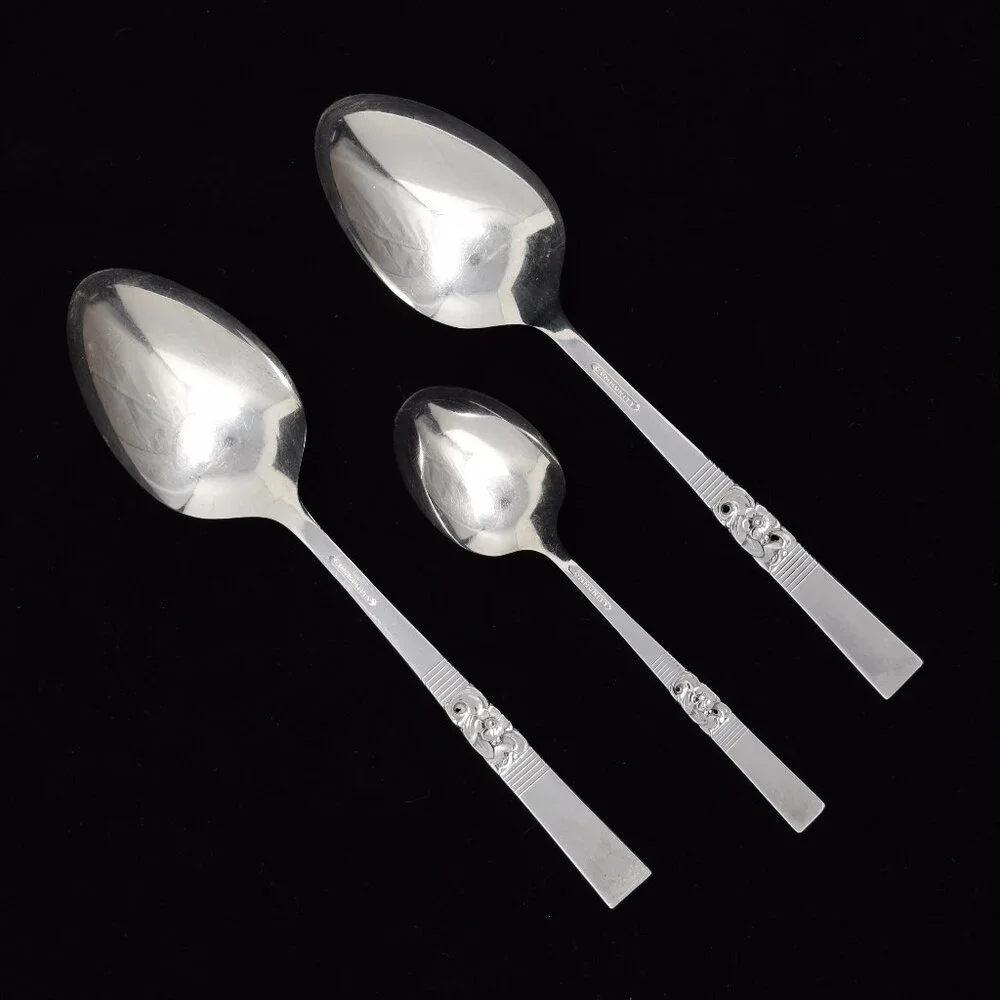 Oneida Community Morning Star 2 Solid Serving Spoons & 1 Sugar Spoon Silverplate